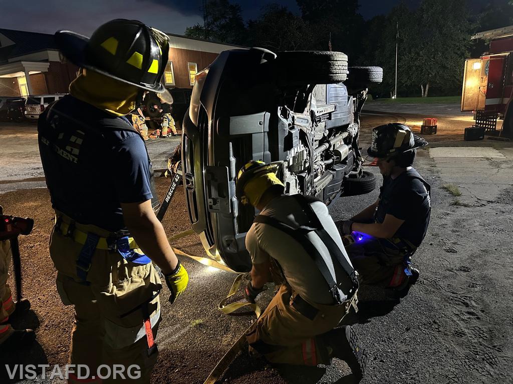 Vista Fire Department personnel practicing vehicle stabilization - 08/21/23