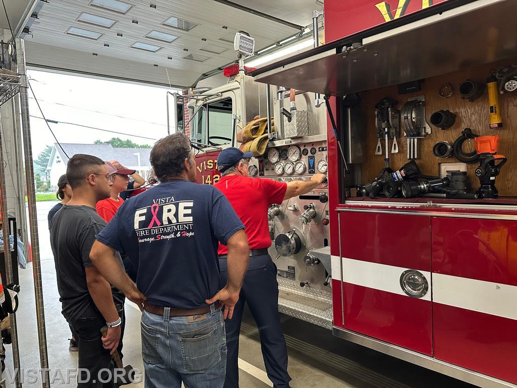 Foreman Brian Sferra giving an overview of the Engine 142 pump panel during driver training - 08/18/24