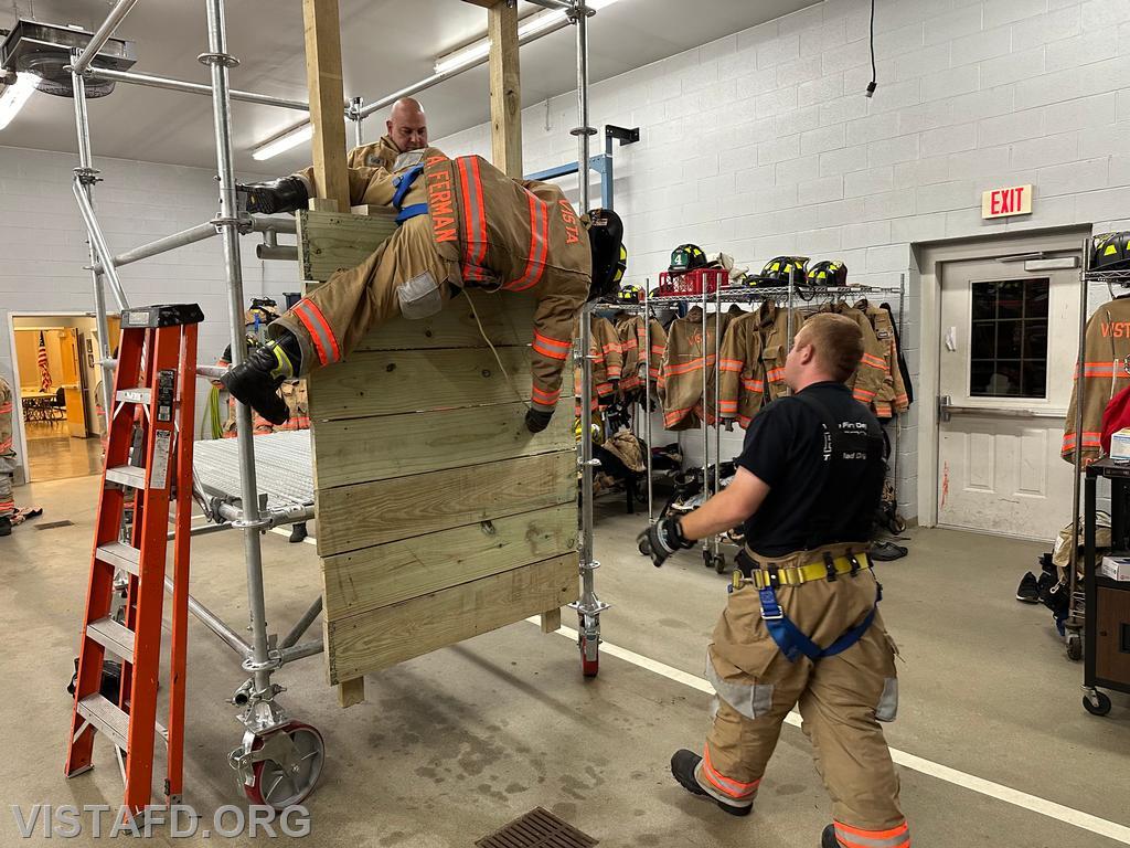 Vista Firefighters conducting bailout training practicals - 10/21/24